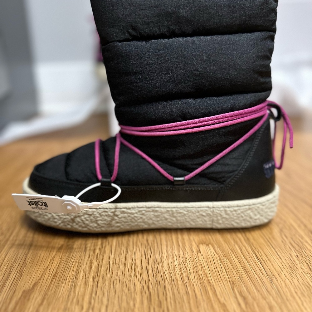 Isabel Marant Black Zenora Boots - Picture 6 of 11